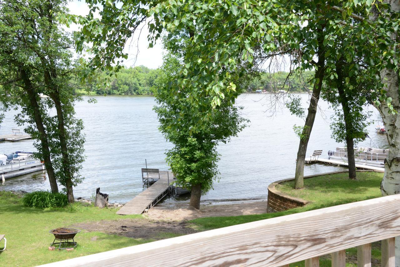 Riverside Resort Richmond Exterior photo